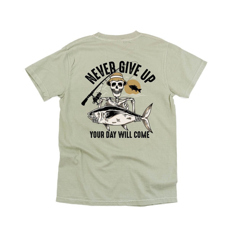 Fishing Skelly - Never Give Up (pf&b) - Comfort Colors Tee