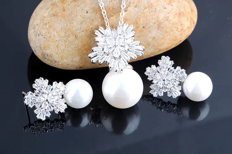 Luxury Snowflake Pearl Zircon Necklace Set in 925 Silver