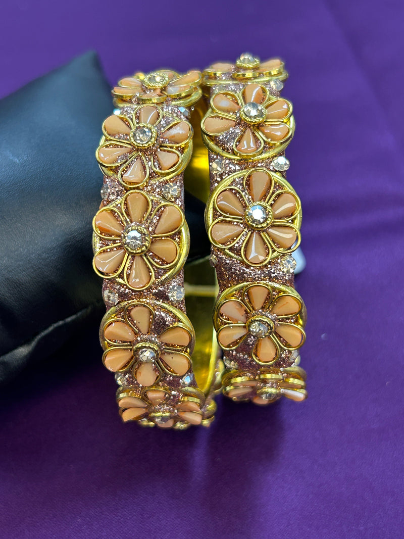 Size 2.6 set of 2 bangles