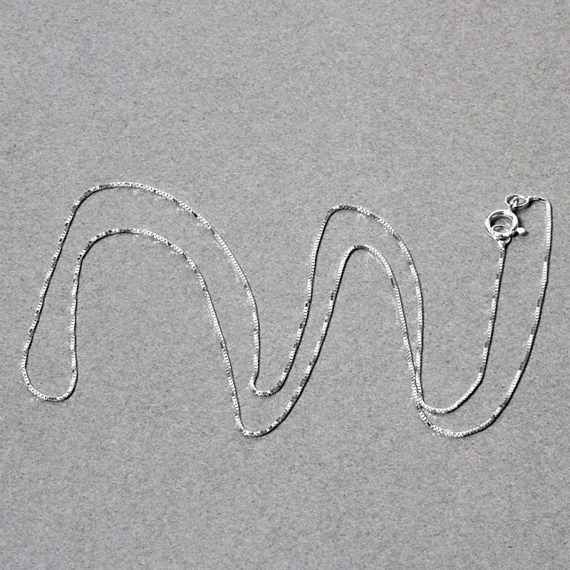 10k White Gold Classic Box Chain (0.45 mm)