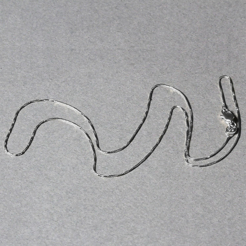 18k White Gold Box Chain 0.6mm (0.60 mm)