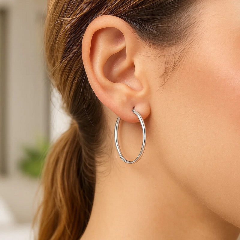 14k White Gold Polished Hoop Earrings (2x30mm)