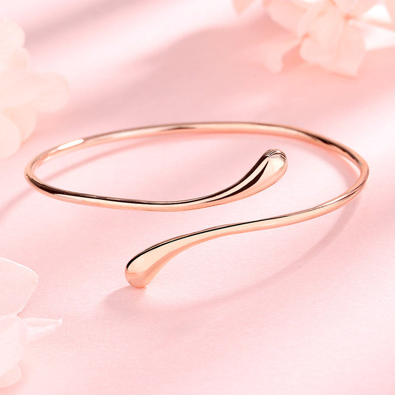 14K Gold Water Drop Bangle Bracelet