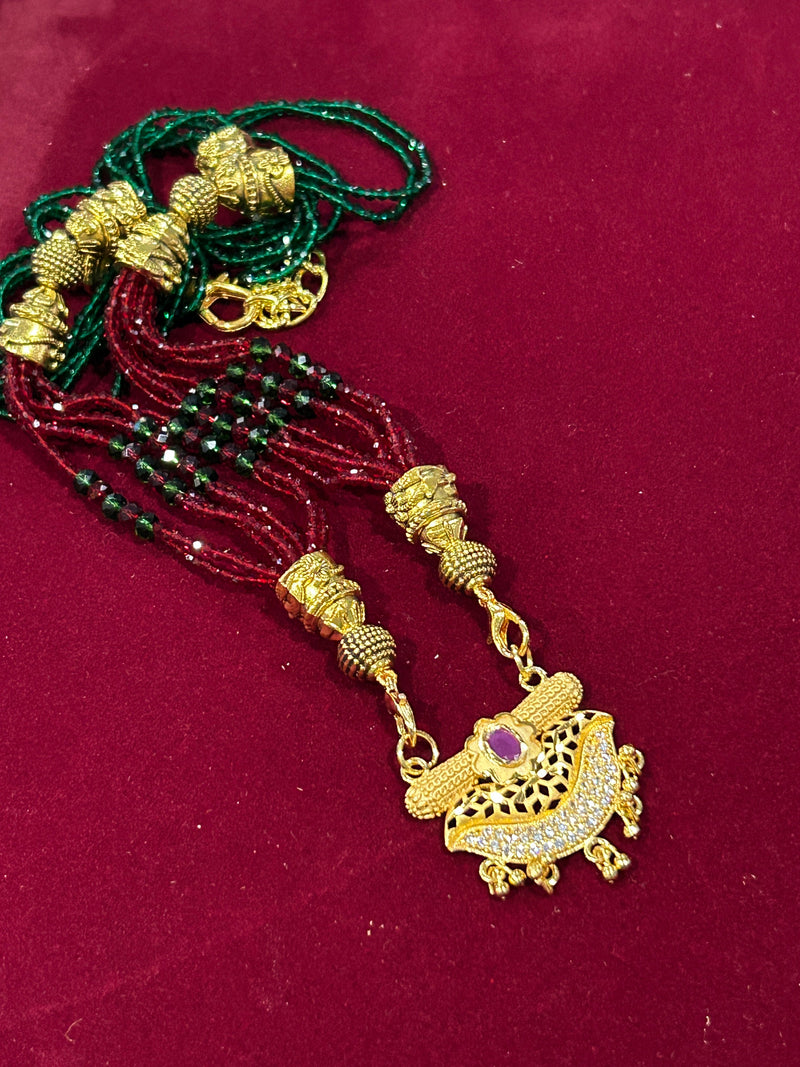 Pendant set