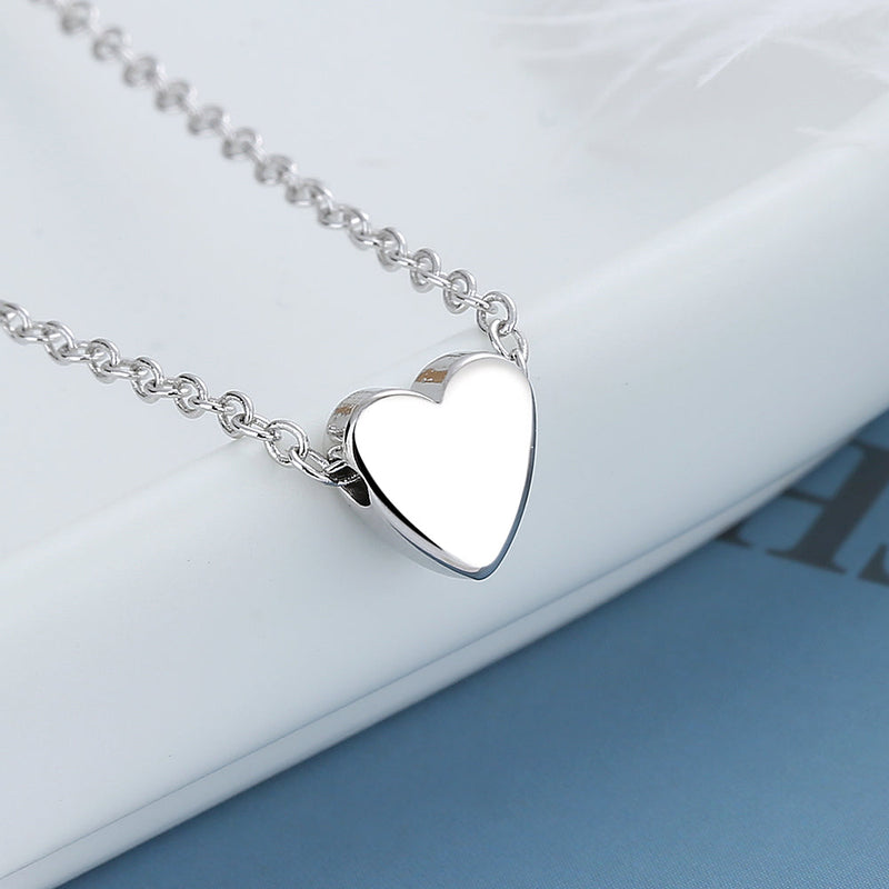 18K White Gold Heart Pendant Necklace