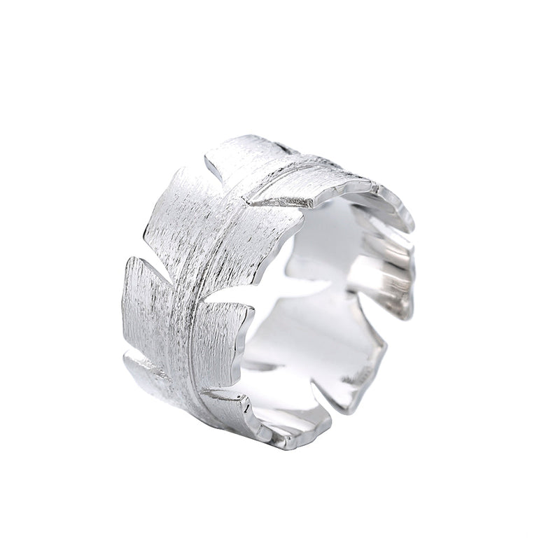 Amy and Annette 14K White Gold Detailed Leaf Ring