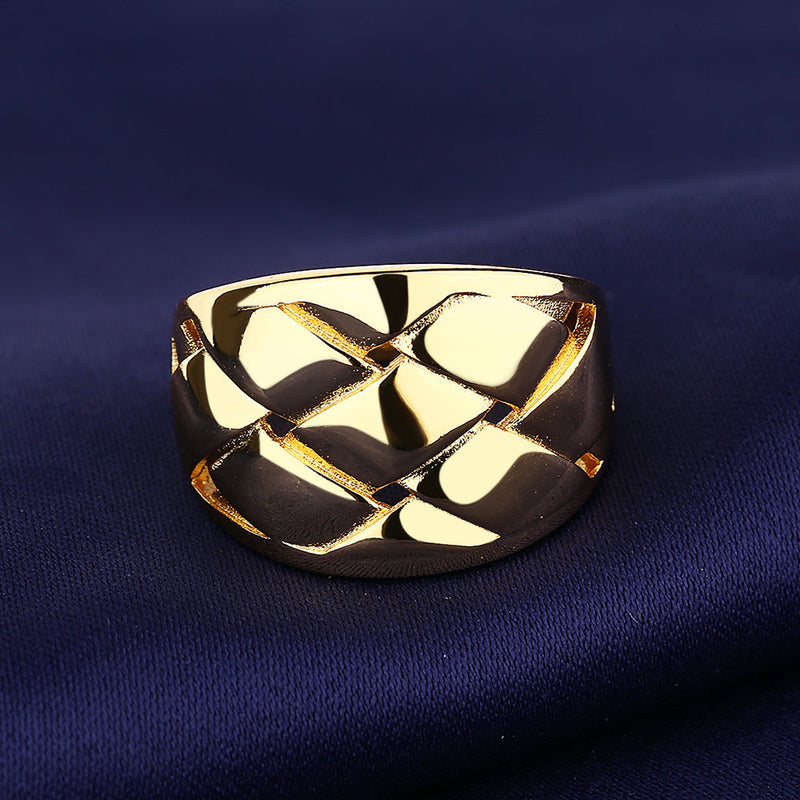 14K Gold Criss Cross Ring