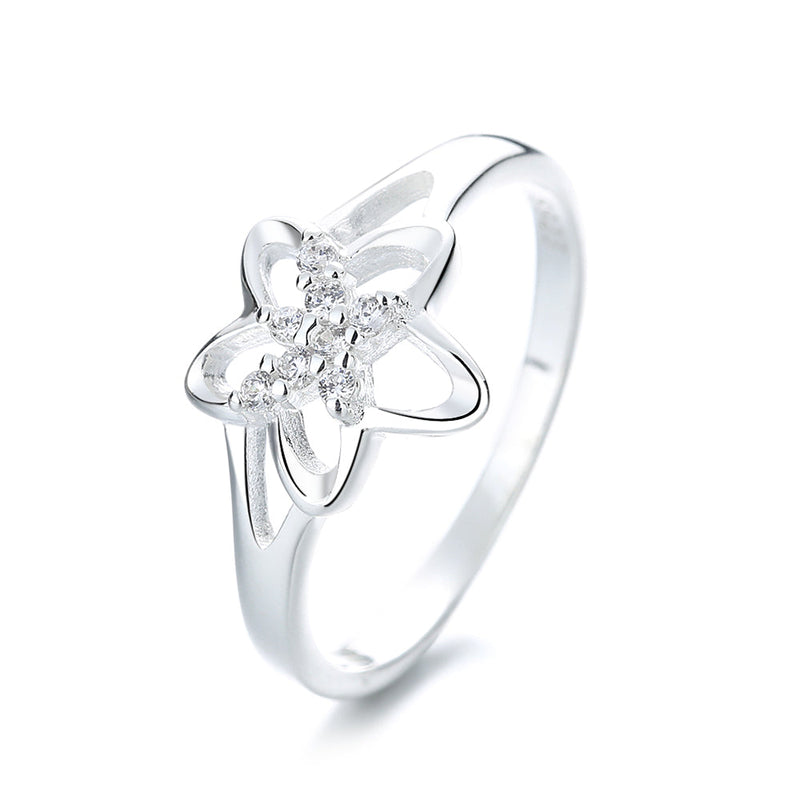 Sterling Silver flower ring with crystals from Swarovski