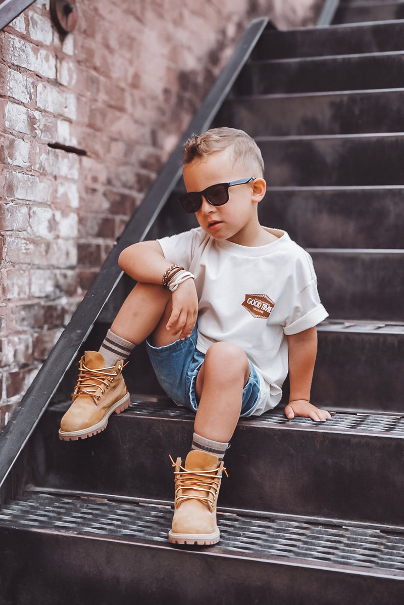 THE GOOD TIMES COLLECTIVE TEE - CREAM