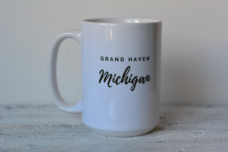 Drinkware -Pink Sky at Night Grand Haven Lighthouse Michigan.