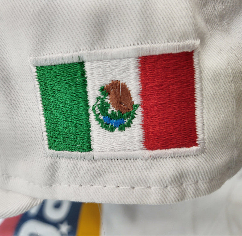 Embroidered Shield and flag SnapBack Mexico New Era White Hat