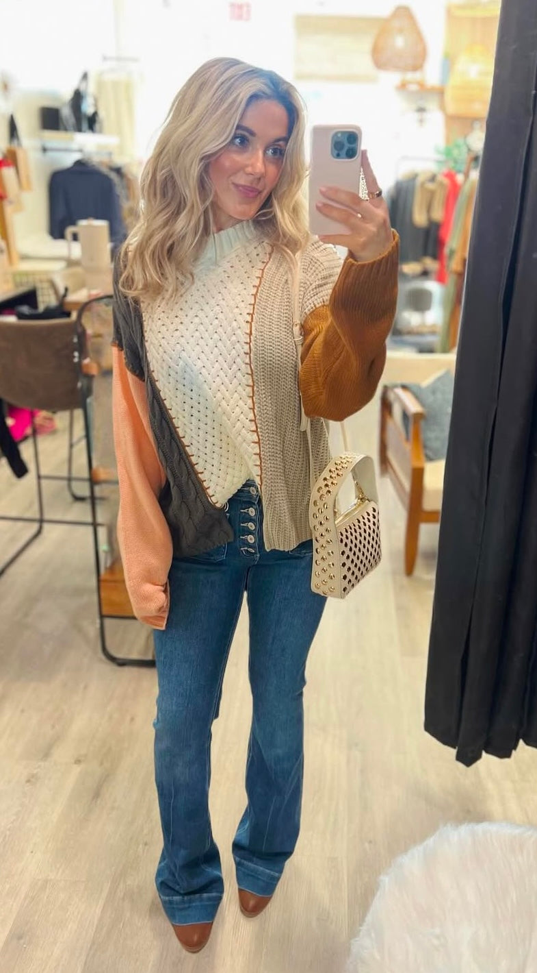 Mid Rise Patch Pocket  Flare Jean