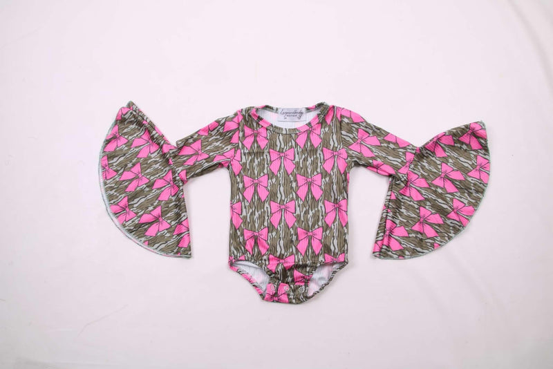 Camo bows Bell leo only