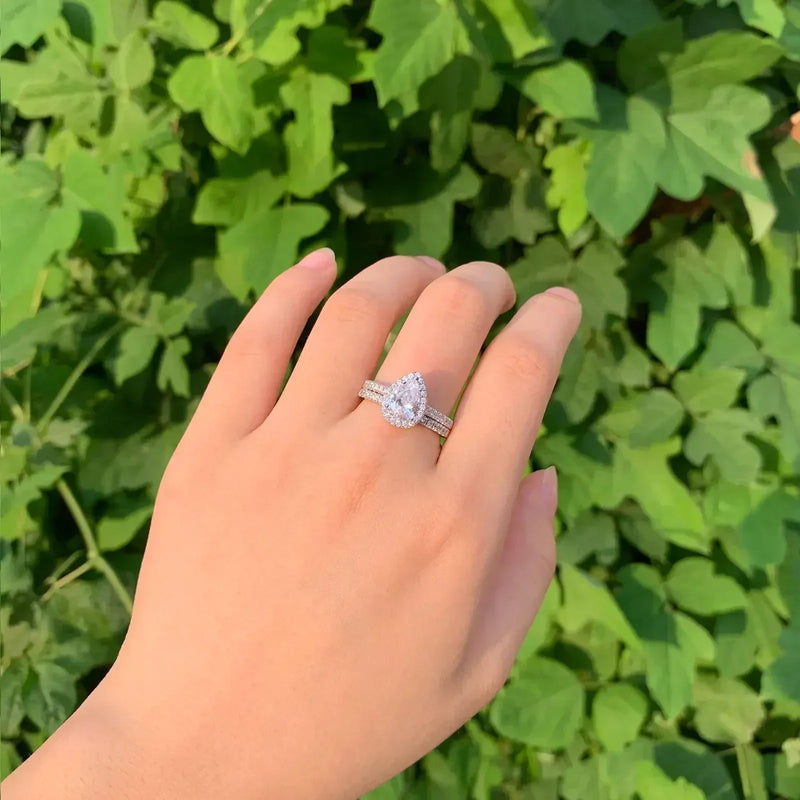 Newshe 2 Pieces Tear Drop Shape Engagement Ring Wedding Band for Women 925 Silver Bridal Jewelry High Grade Cubic Zircons