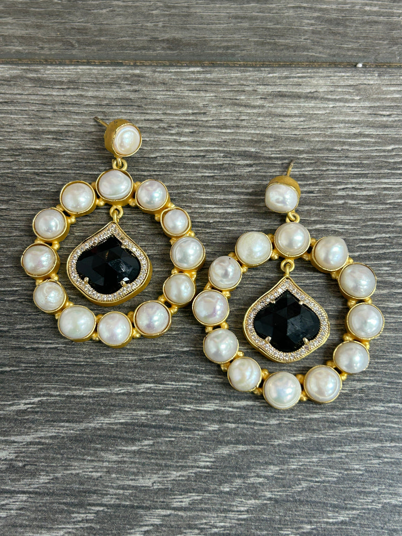 Fresh water pearl earrings