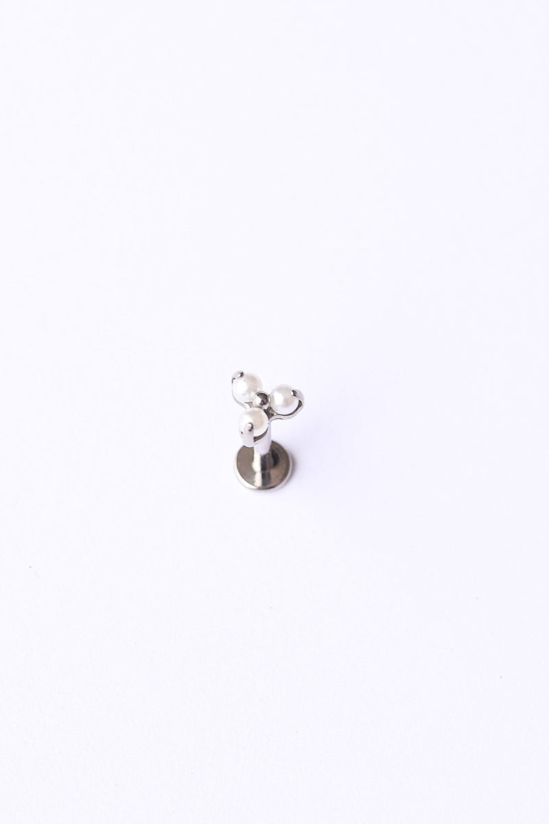 Pearl Trio Flat Back Stud