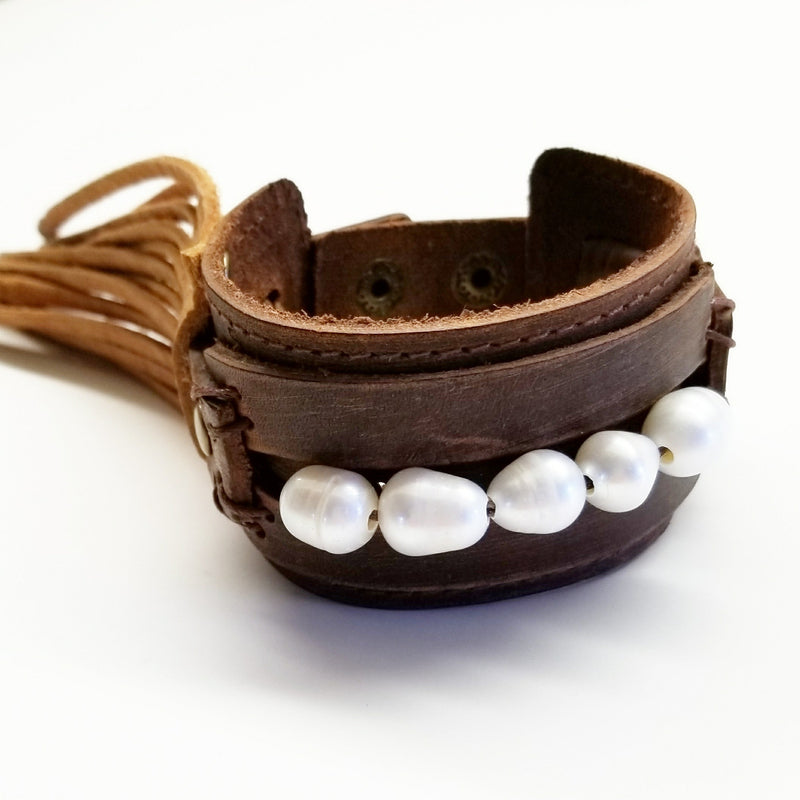 Genuine Leather Wide Cuff with Genuine Freshwater Pearls 004Y
