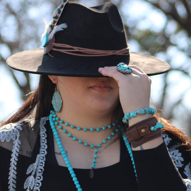 Chunky Blue Turquoise Nugget Bracelet 801e