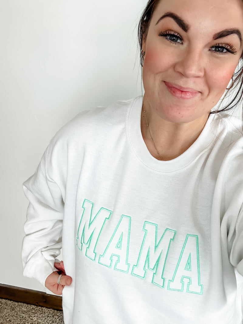 Embroidered BASIC Fleece - MAMA - Outline