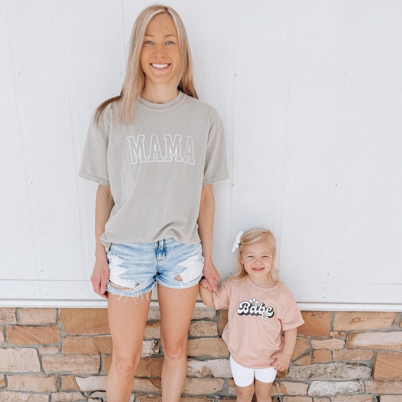 Embroidered Comfort Colors Tee - MAMA - Outline - White Thread