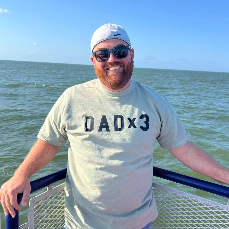 DAD x (Child Number) - Comfort Colors Tee