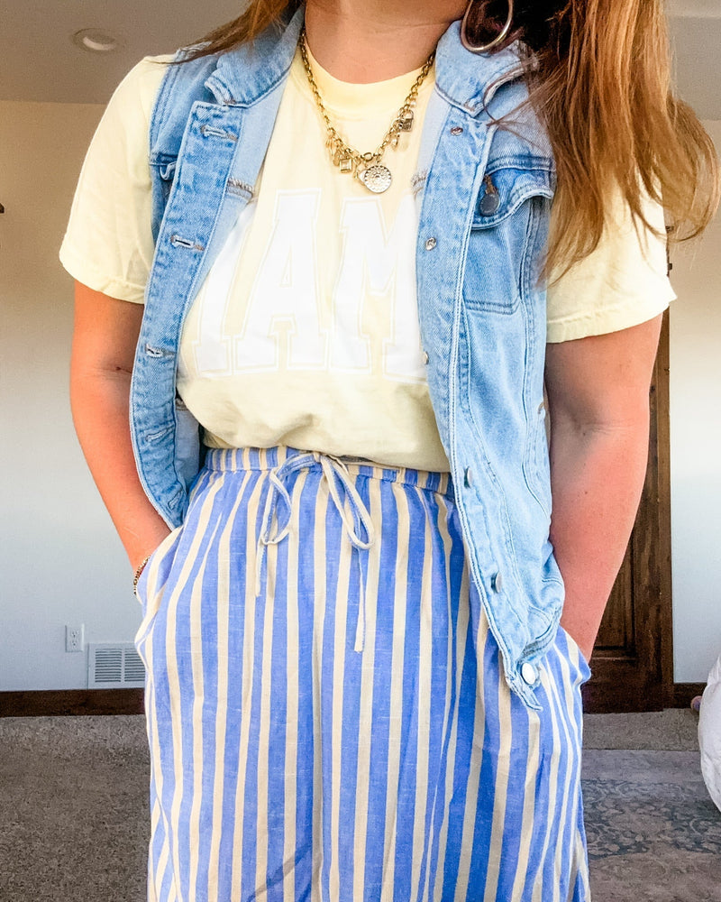 Mama - Varsity Outline - Comfort Colors Tee