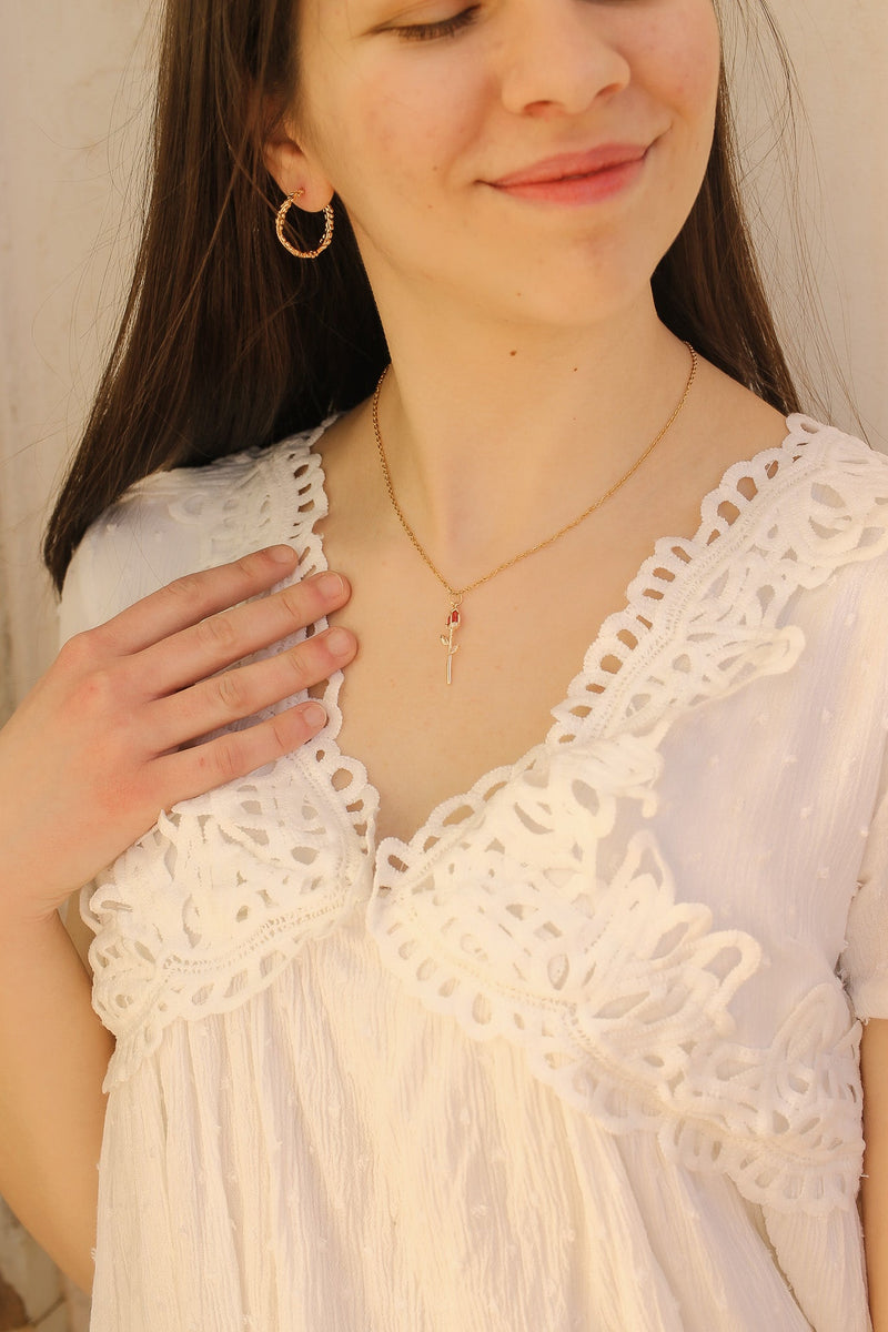 Belle Necklace