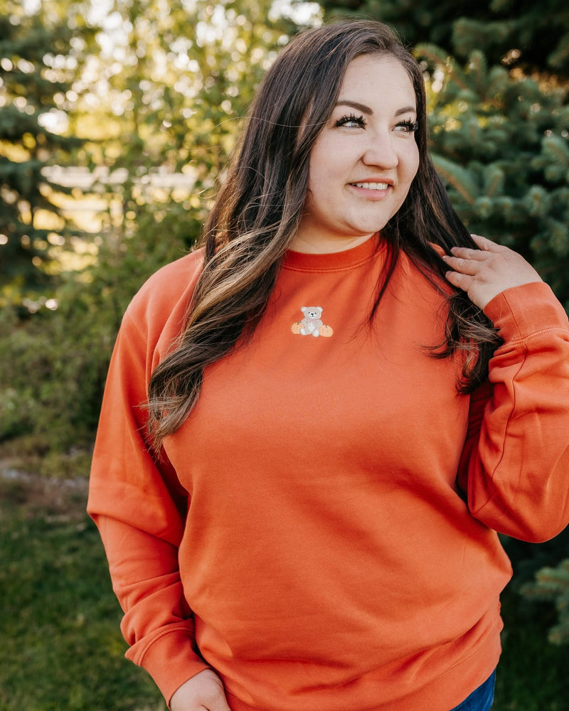 Embroidered PIGMENT Crewneck - Fall Teddy Bear (center)