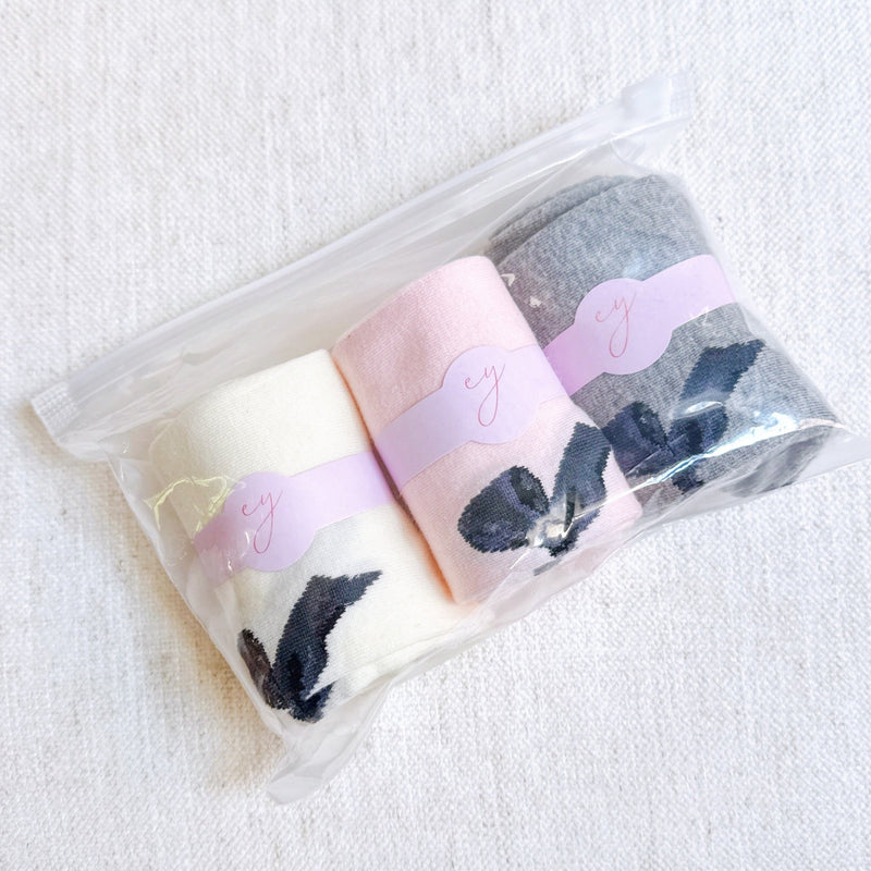 Lovely Bow On The Back Socks Set Of 3