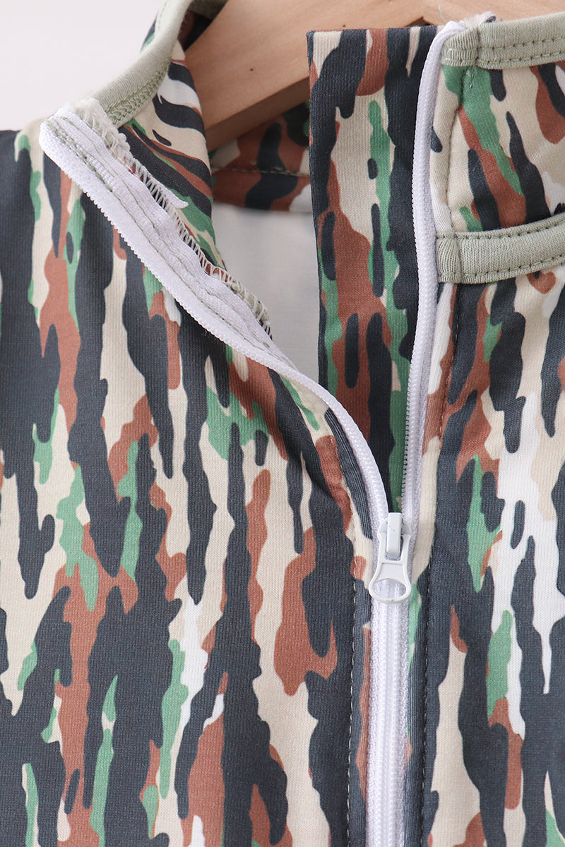Camo Duck Embroidered Zip Vest