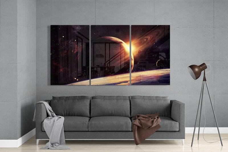 Saturn Glass Wall Art