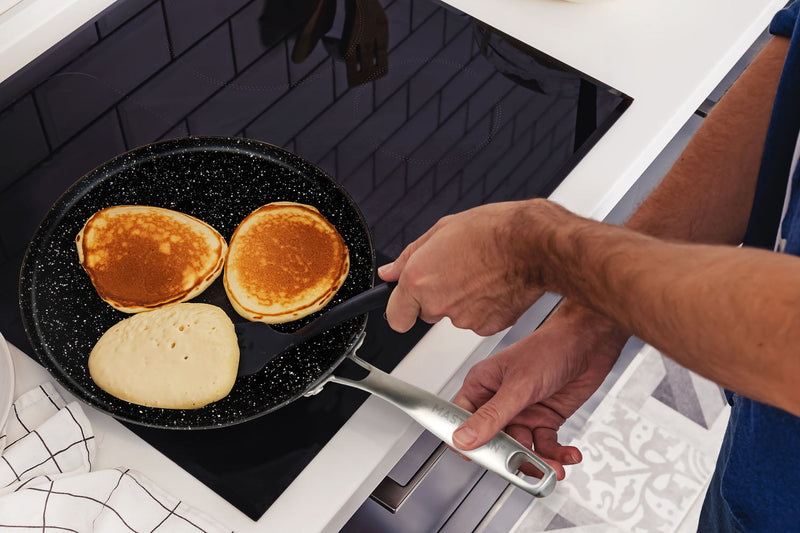 MASTERPAN Nonstick Griddle & Crepe Pan, 11" (28cm)