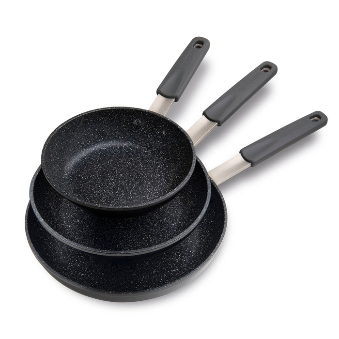 3-PACK CHEFS BUNDLE - 8"+ 9.5"+11" FRY PAN SET, WITH STAINLESS STEEL HANDLE, SILICONE HANDLE COVER, CAST ALUMINUM WITH SWISS BRAND ILAG GRANITEC NON-STICK