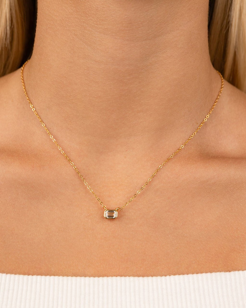 Sterling Silver Emerald Bezel Set Pendant