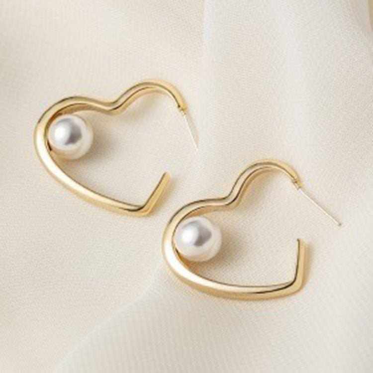 Heart Imitation Pearl Earrings