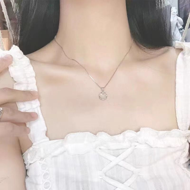White Moonlight OPal Stone Necklace