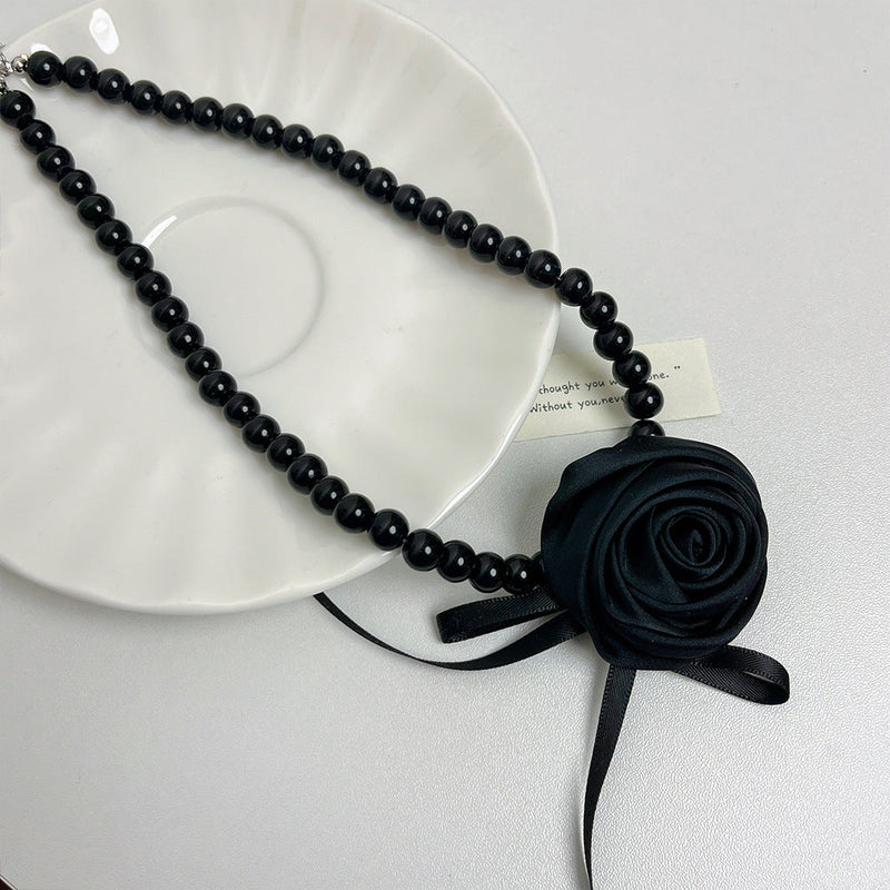 Elegant Rose Flower Pearl Chain Necklace