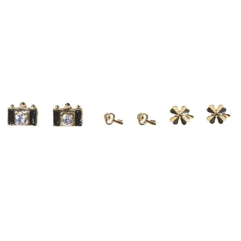 Camera Clover Stud Earrings Set