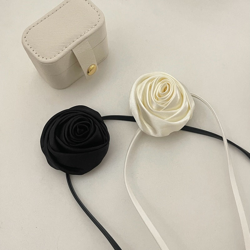 Rose Vintage Choker Necklace Elegant Fabric