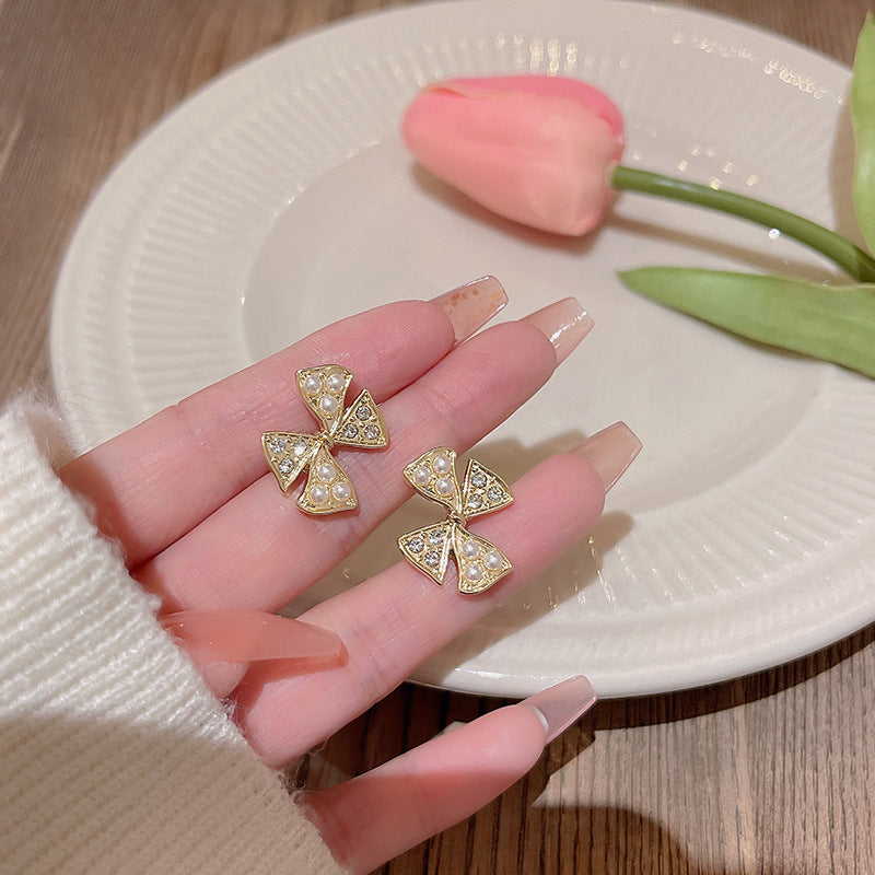 Elegant Pearl Rhinestone Bow Stud Earrings