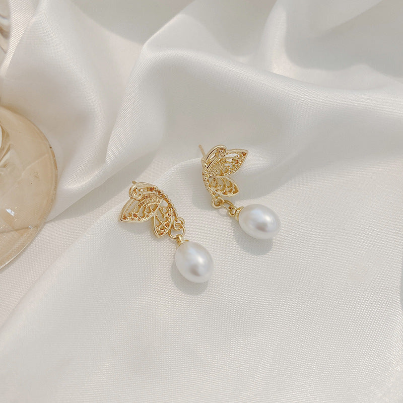 Pearl Butterfly Earring