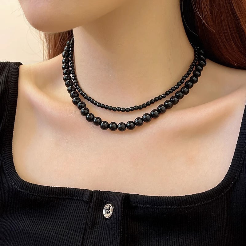 Retro Black Pearl Necklace