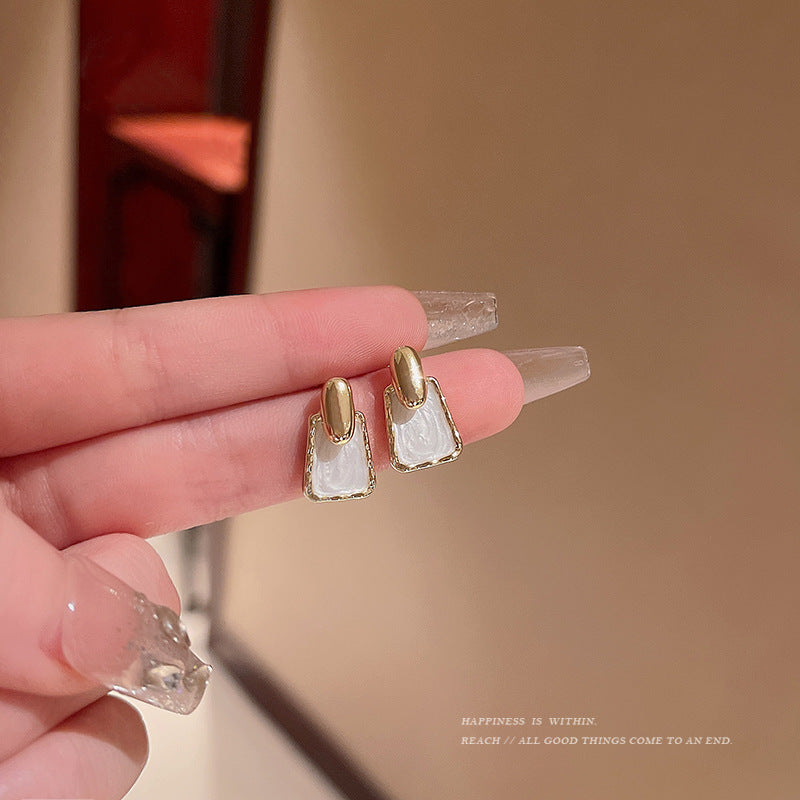 White Square Trapezoid Geometry Stud Earrings