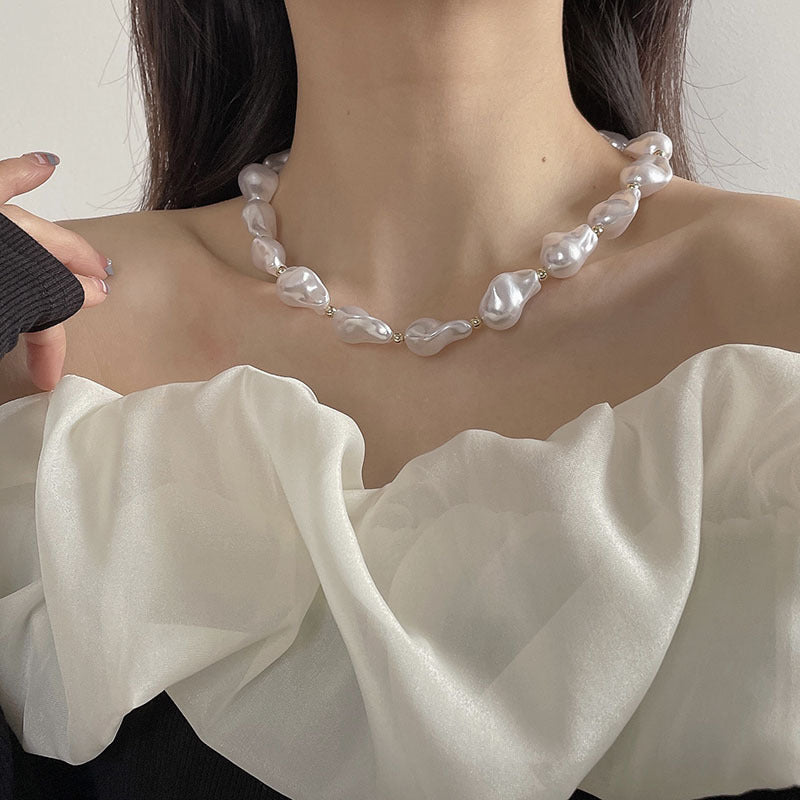 Multilayer Baroque Necklace Pearl Clavicle Chain