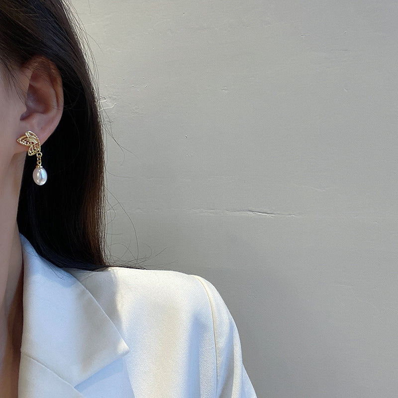 Pearl Butterfly Earring