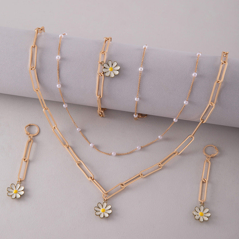 Pearls Daisy Flower Bracelet Earring Necklace Jewelry Set