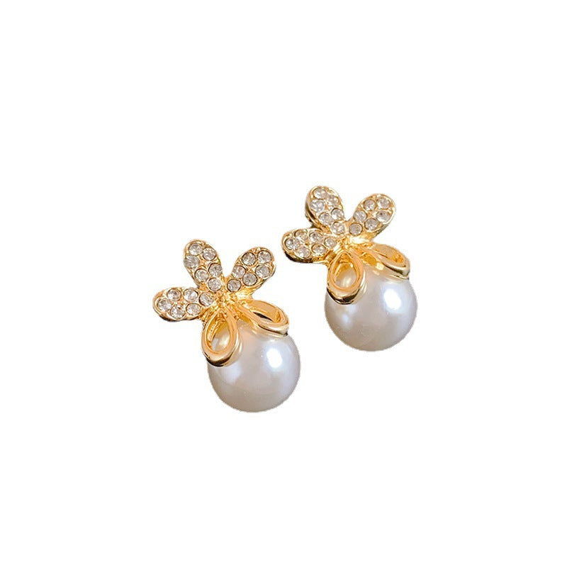 Five-Petal Flower Pearl Drop Earrings