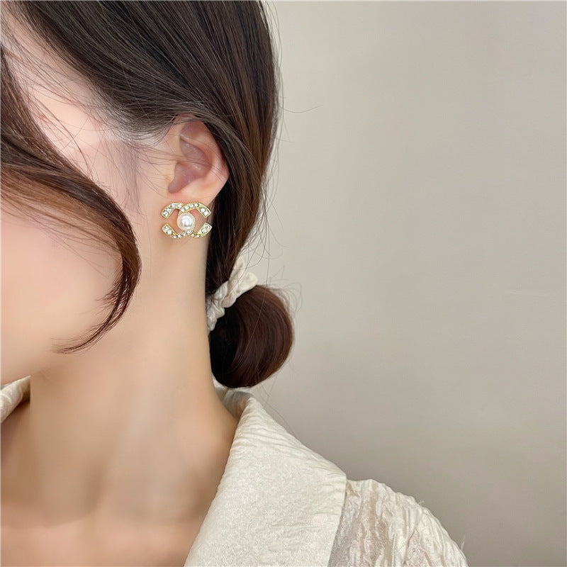 Double C Pearl Earrings Elegant Earrings