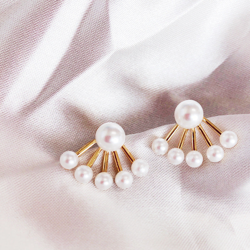Simple Beaded Wrap Pearl Stud Earring