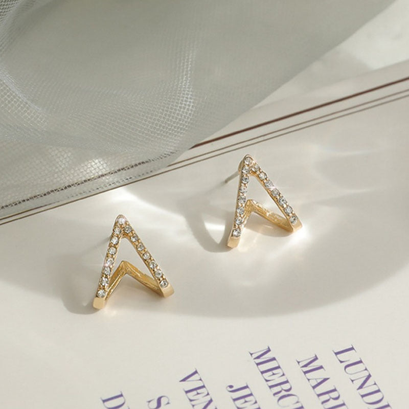 Hollow Triangle Heart Stud Earrings